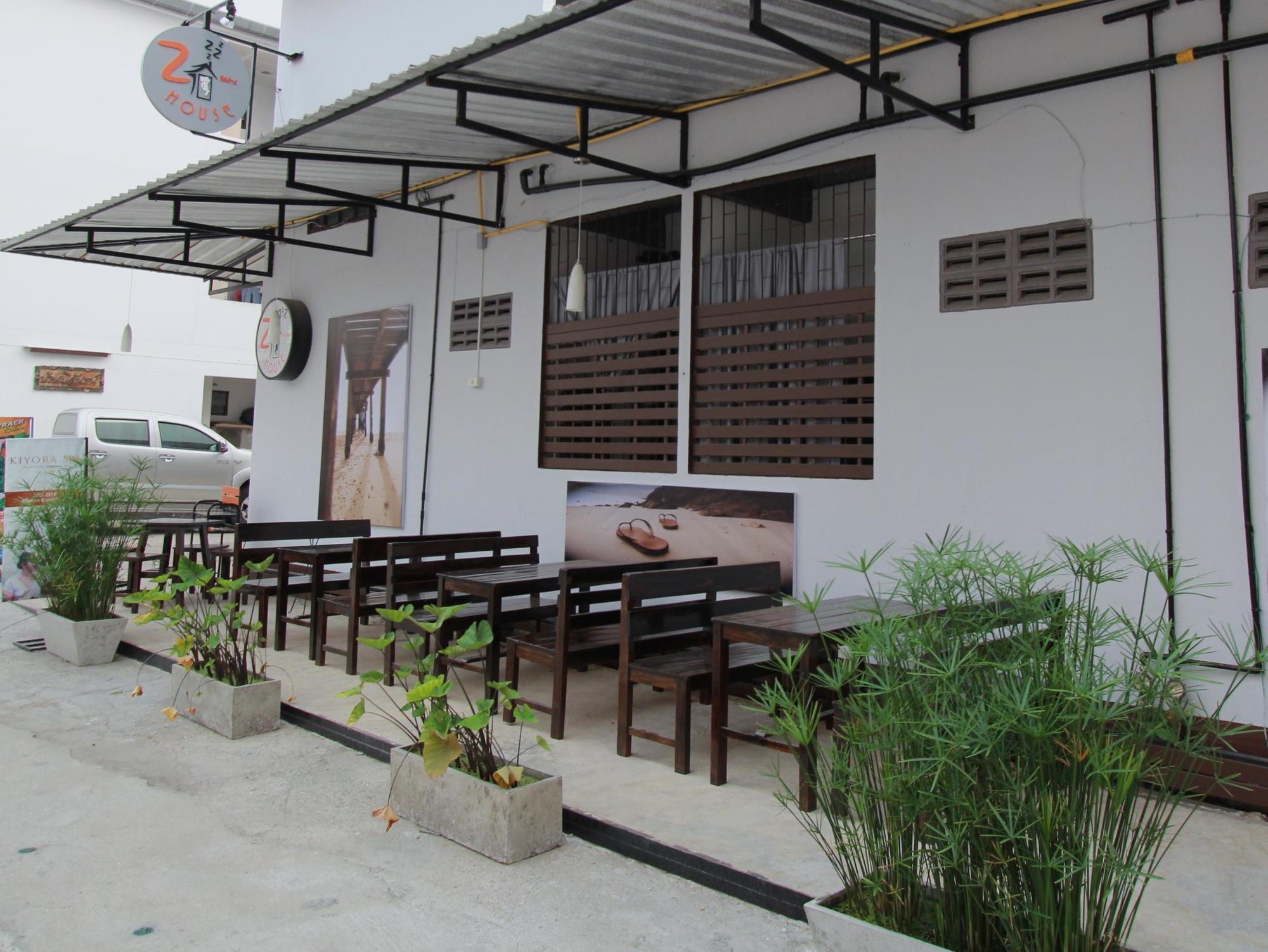 Zzhouse Khách sạn