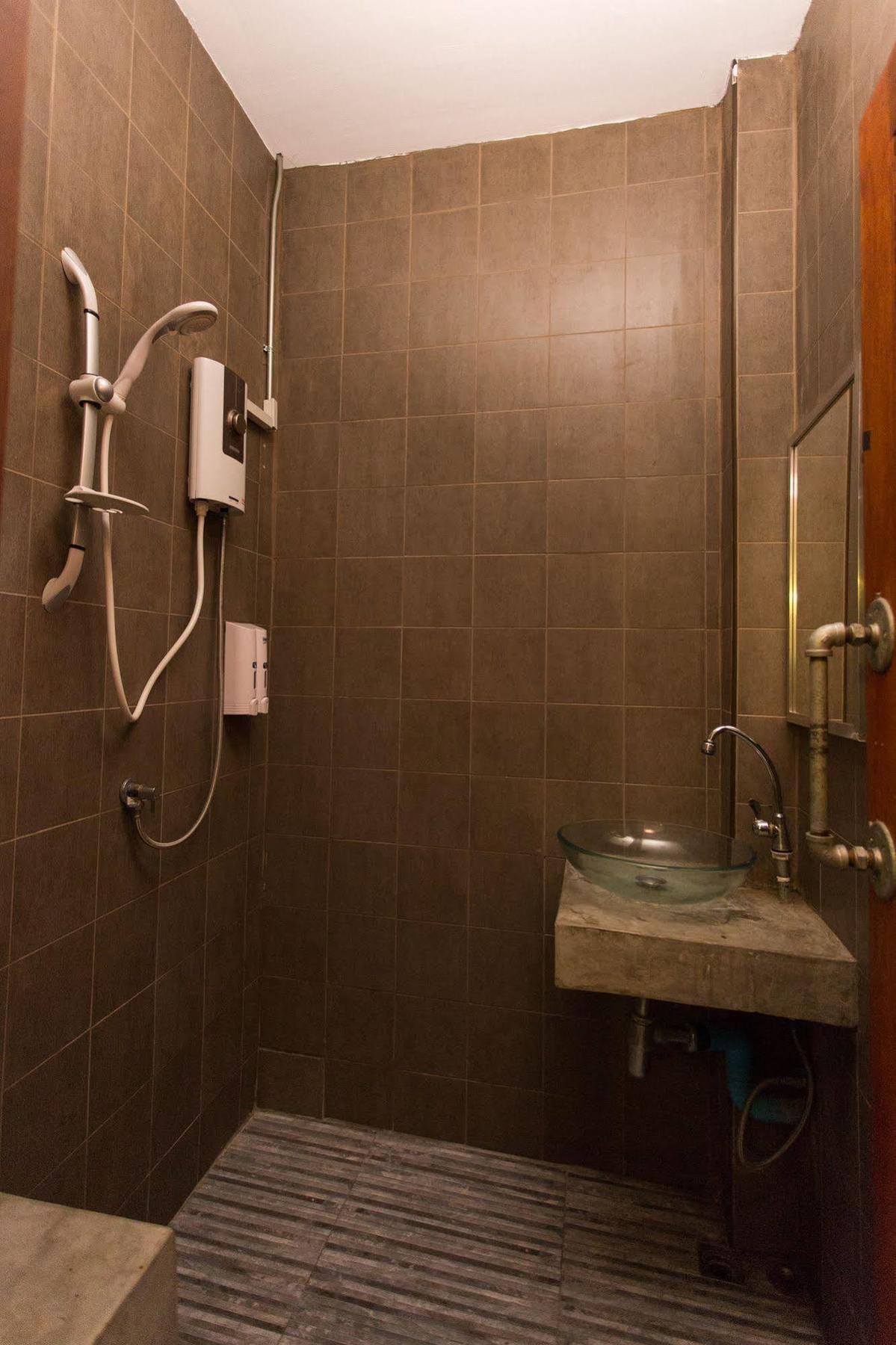 Zzhouse Khách sạn Chiang Mai